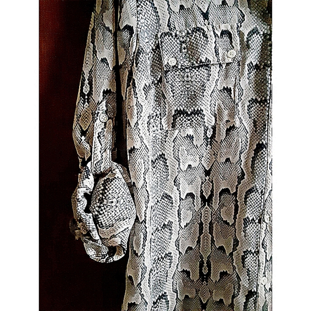 Fylo Python Print Button Down Rollover Sleeve Cre… - image 6